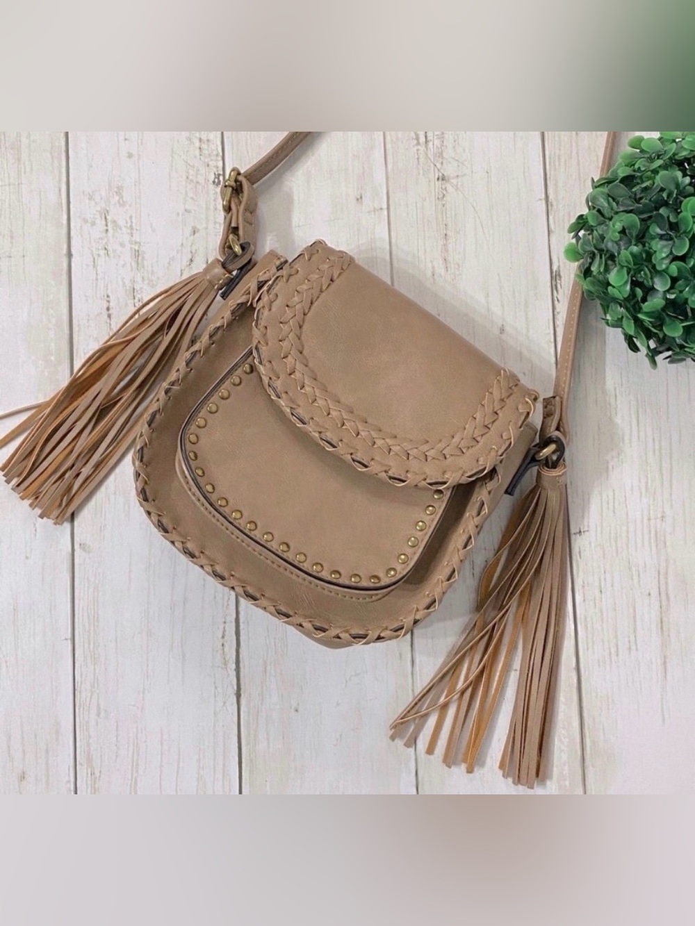 NWOT DH by Dolce Vita Vegan Leather Fringe Studded Crossbody Purse
